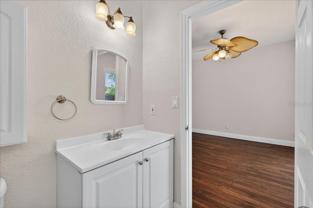 2000 BRENT PL, PALM HARBOR, FL, 34683