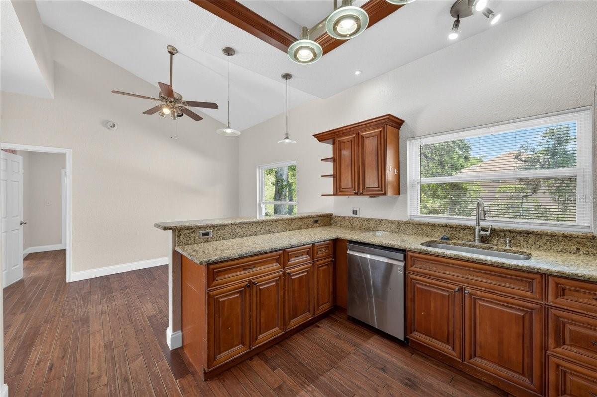 2000 BRENT PL, PALM HARBOR, FL, 34683