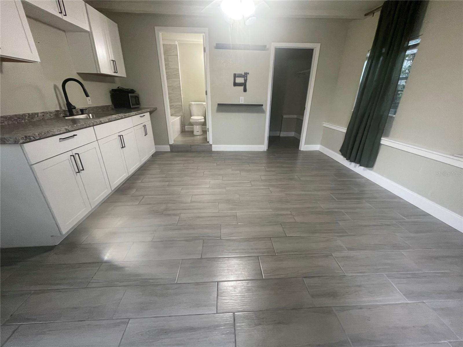 3419 19TH ST E #Back ADU, BRADENTON, FL, 34208