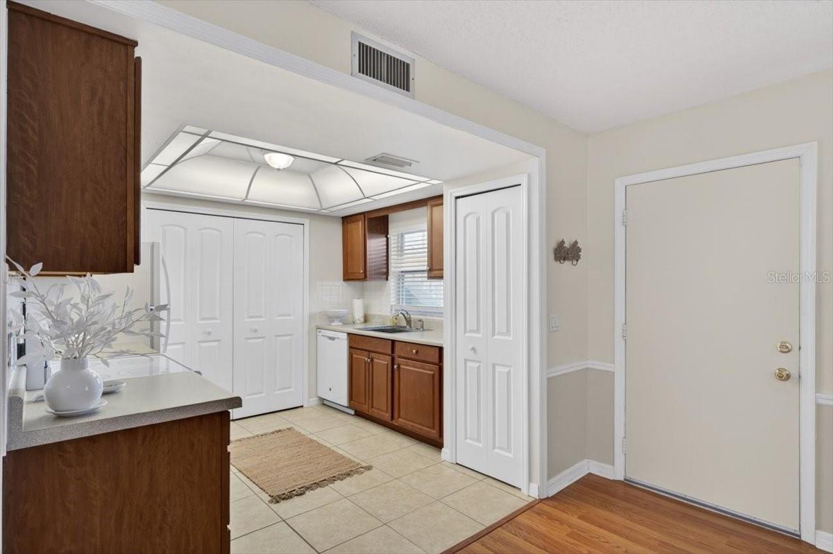 1250 S PINELLAS AVE #306, TARPON SPRINGS, FL, 34689
