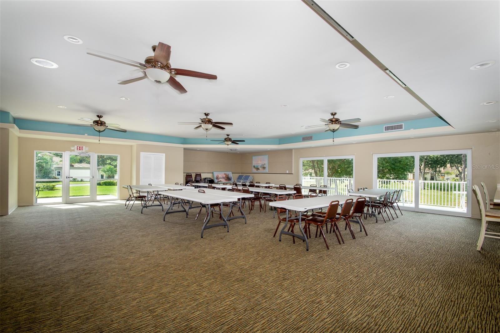 1250 S PINELLAS AVE #306, TARPON SPRINGS, FL, 34689