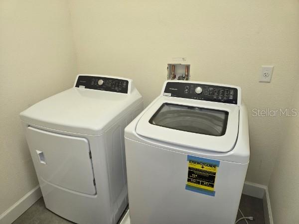 922 CENTAURY DR, KISSIMMEE, FL, 34759