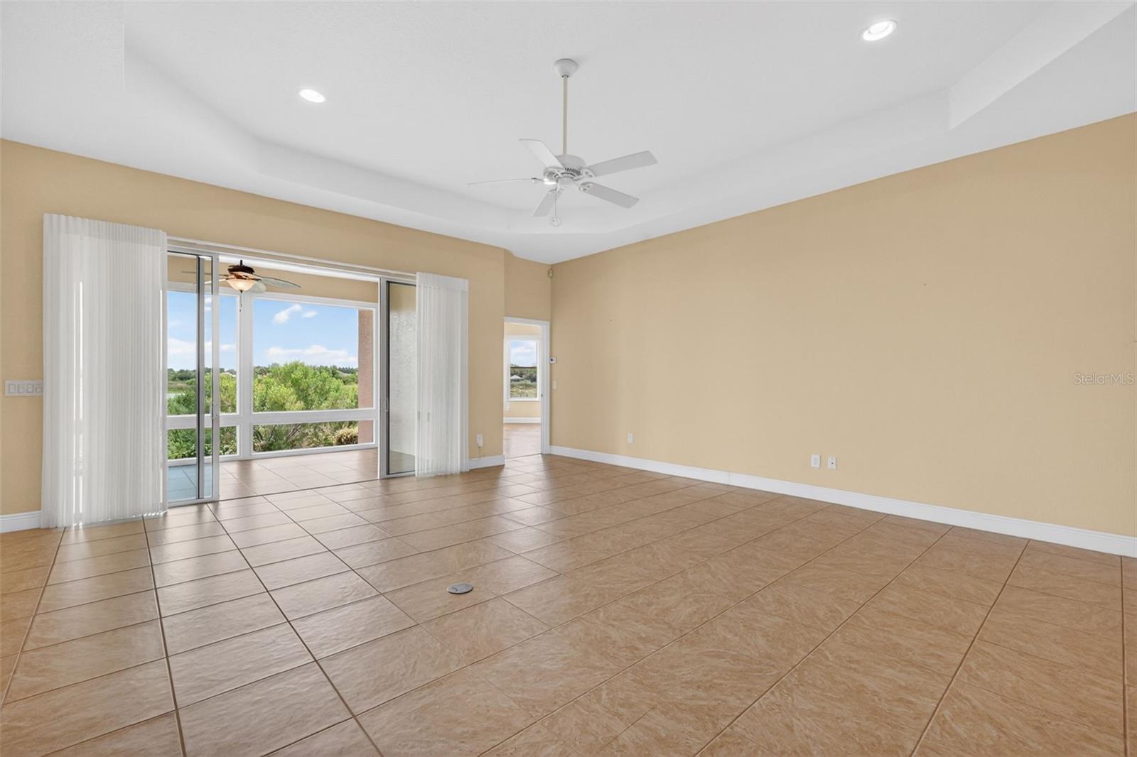 10131 LAKE MIONA WAY, OXFORD, FL, 34484