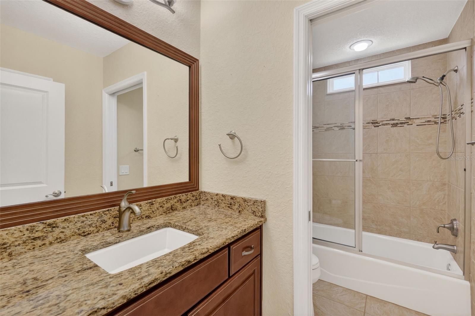 10131 LAKE MIONA WAY, OXFORD, FL, 34484