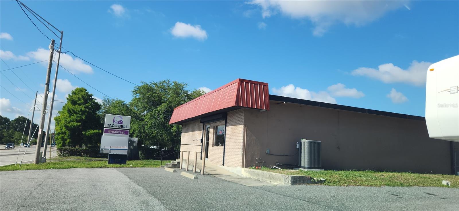 610 N COMBEE RD, LAKELAND, FL, 33801