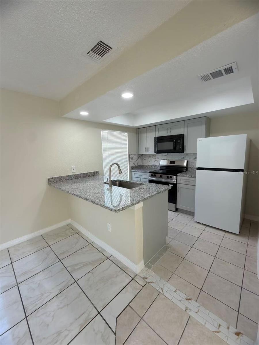 7426 WYNNEWOOD SQ #195, WINTER PARK, FL, 32792