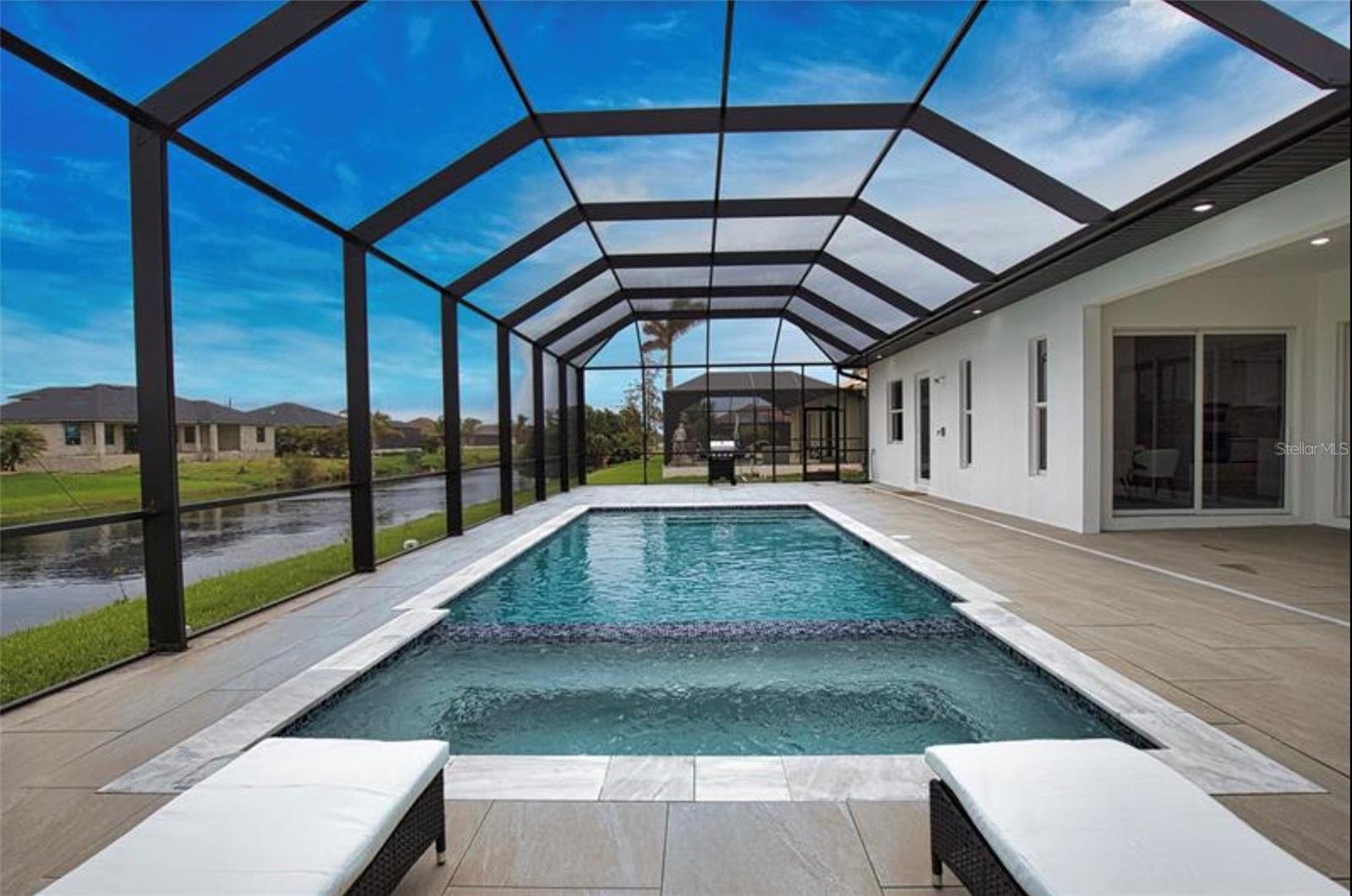 230 W PINE VALLEY LN, ROTONDA WEST, FL, 33947