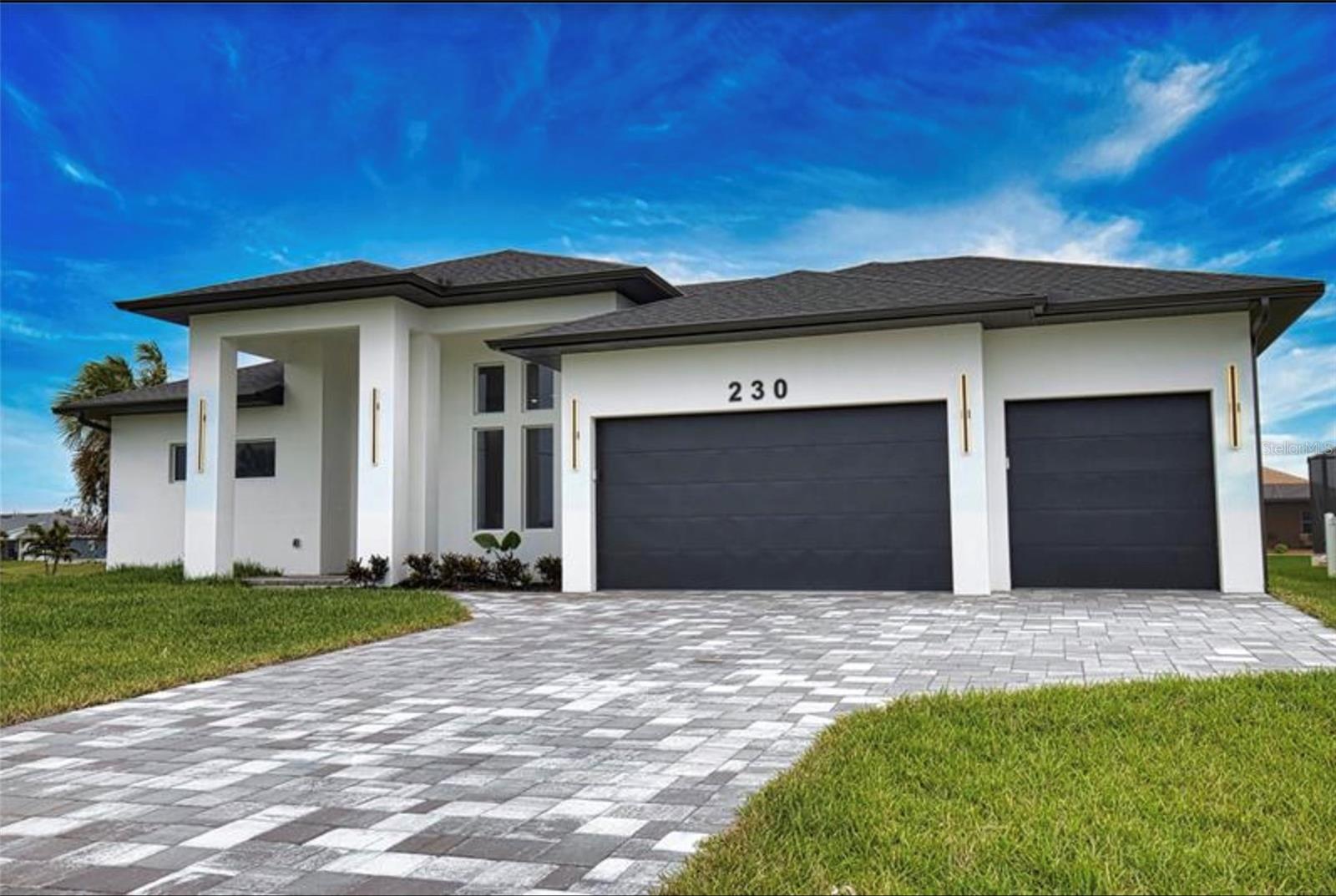 230 W PINE VALLEY LN, ROTONDA WEST, FL, 33947