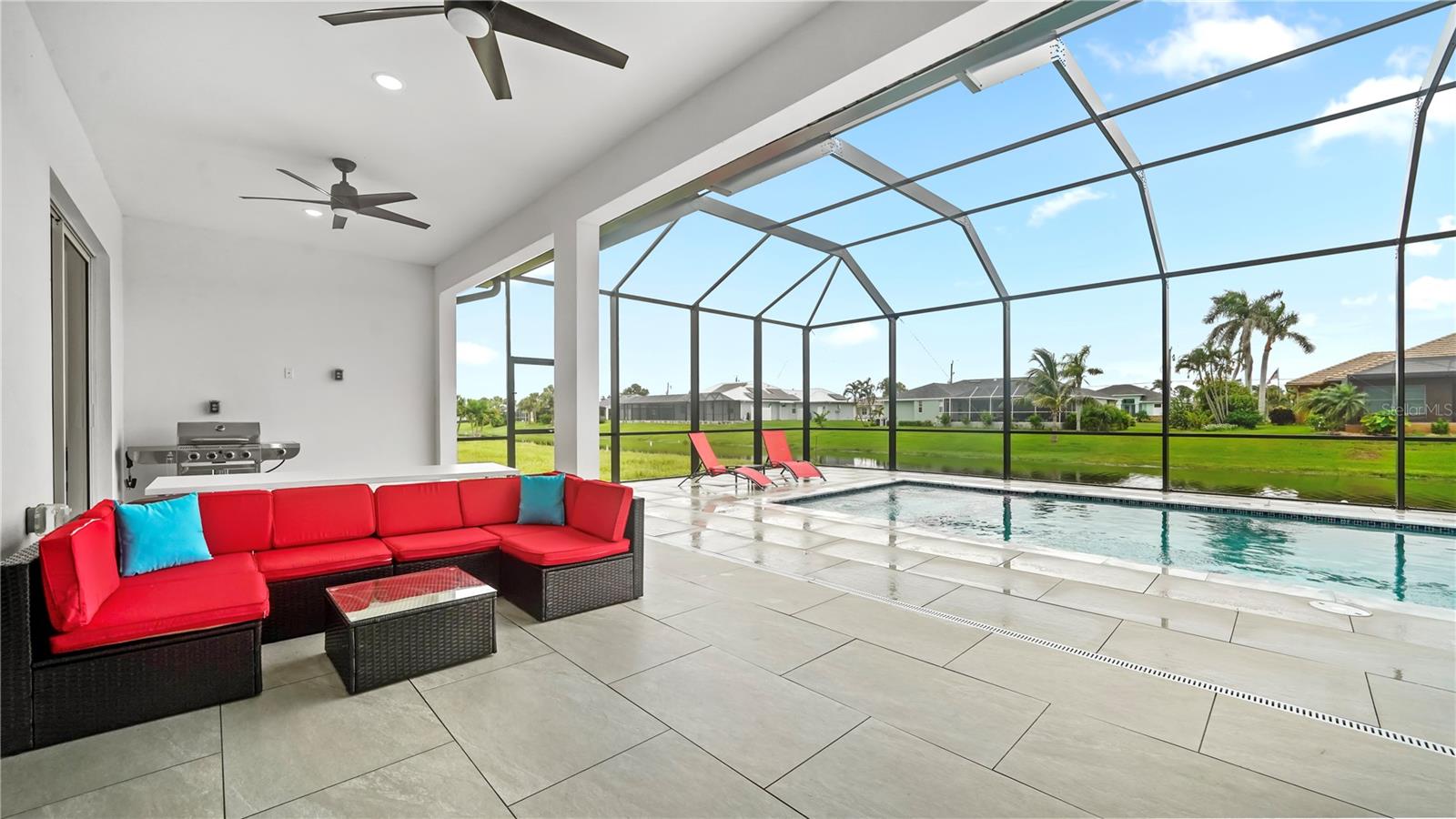 230 W PINE VALLEY LN, ROTONDA WEST, FL, 33947