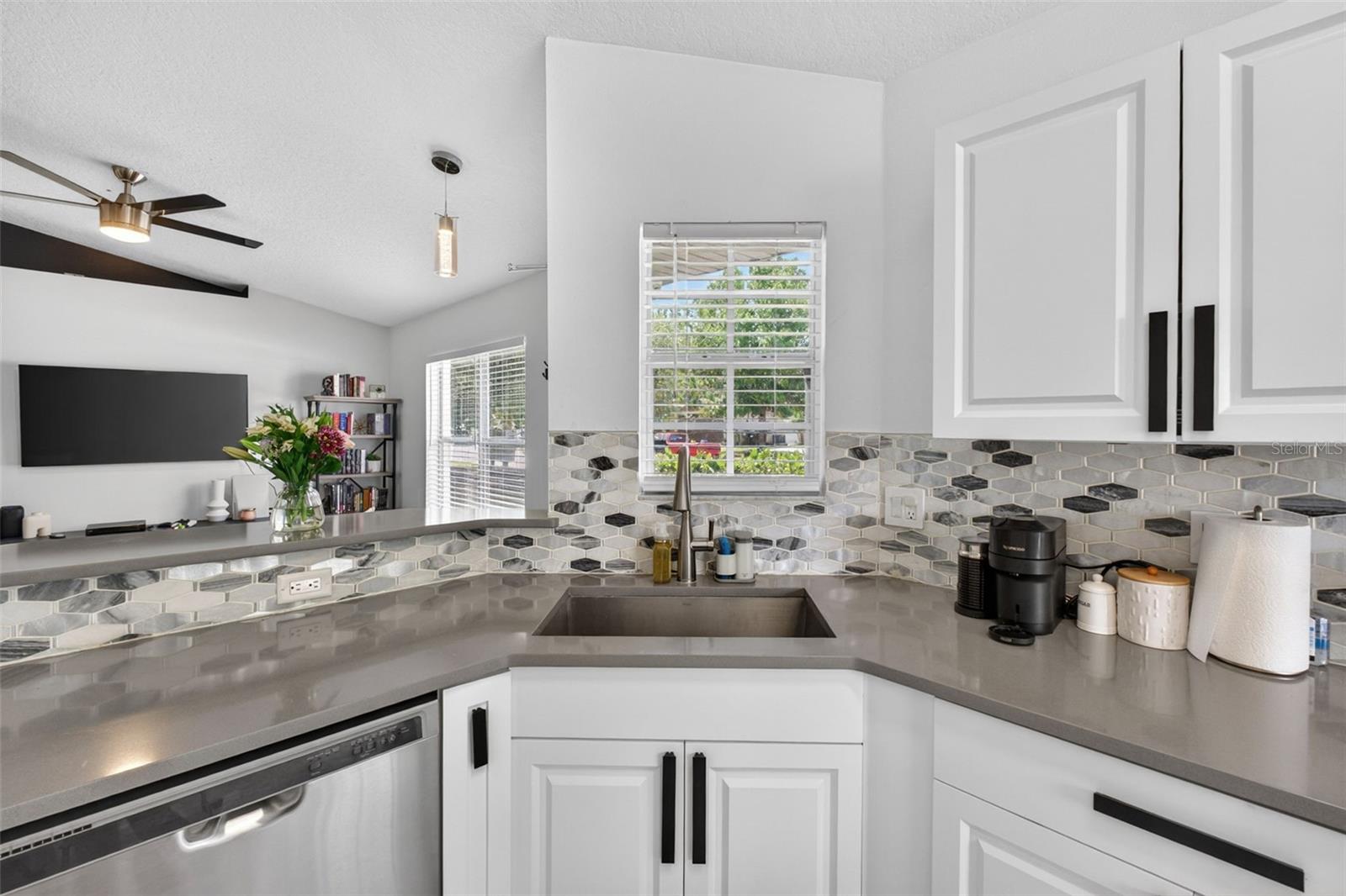 2303 NORTHERN LEAF ST, ORLANDO, FL, 32817