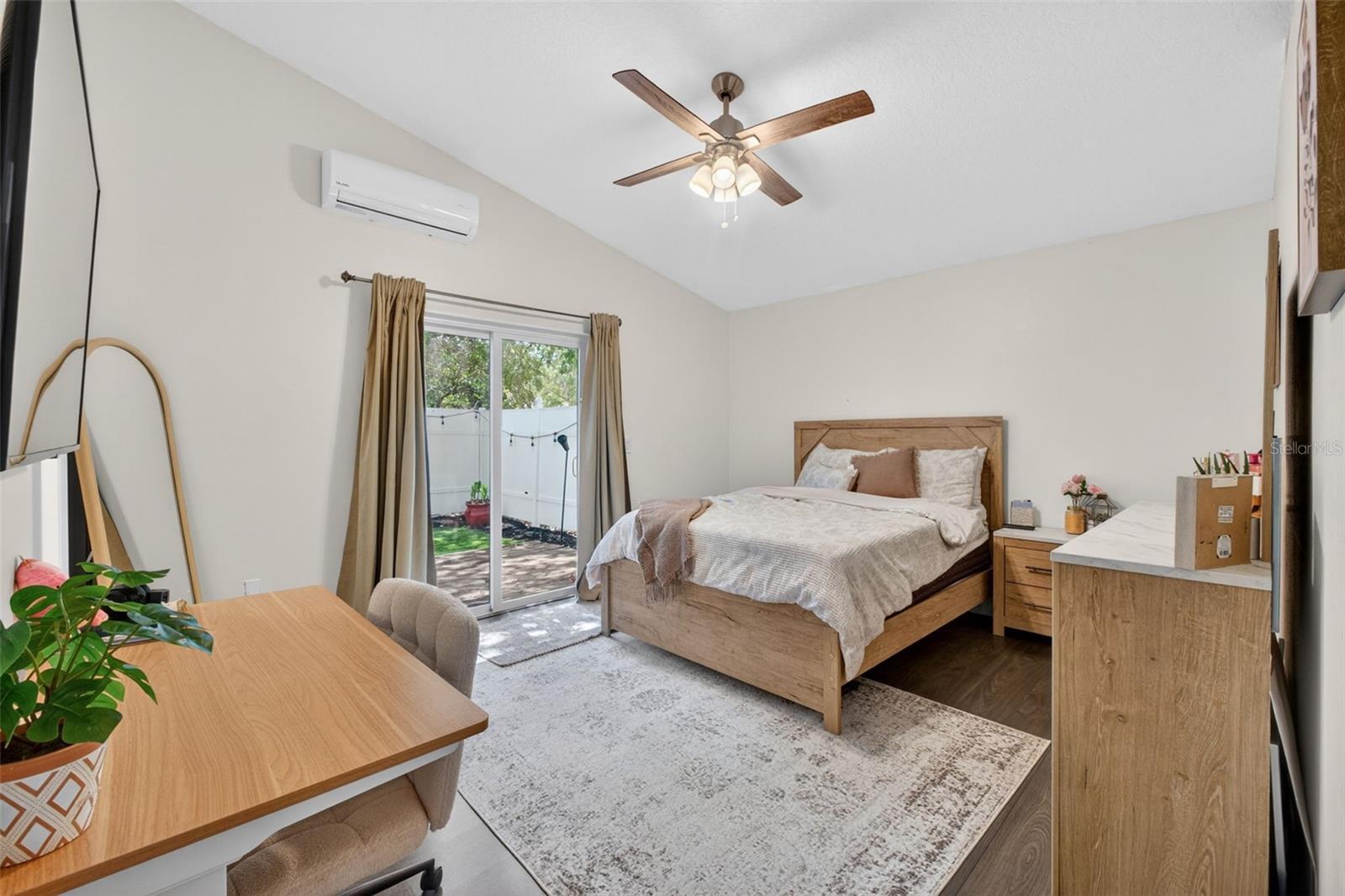 2303 NORTHERN LEAF ST, ORLANDO, FL, 32817
