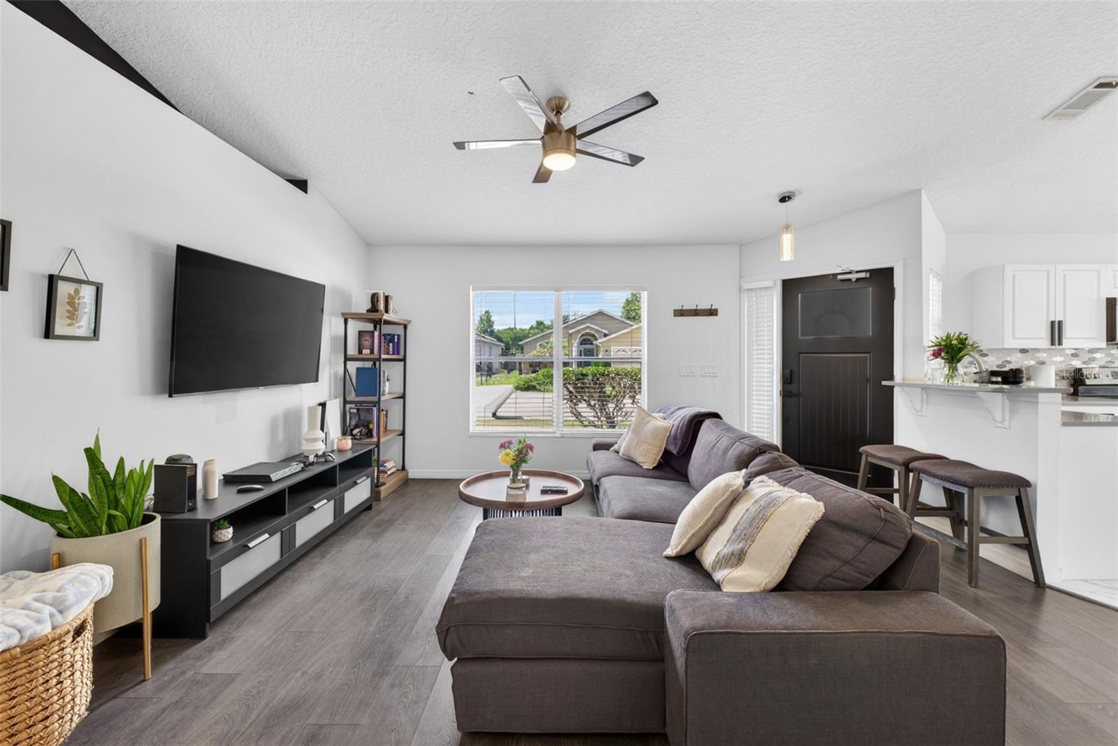 2303 NORTHERN LEAF ST, ORLANDO, FL, 32817