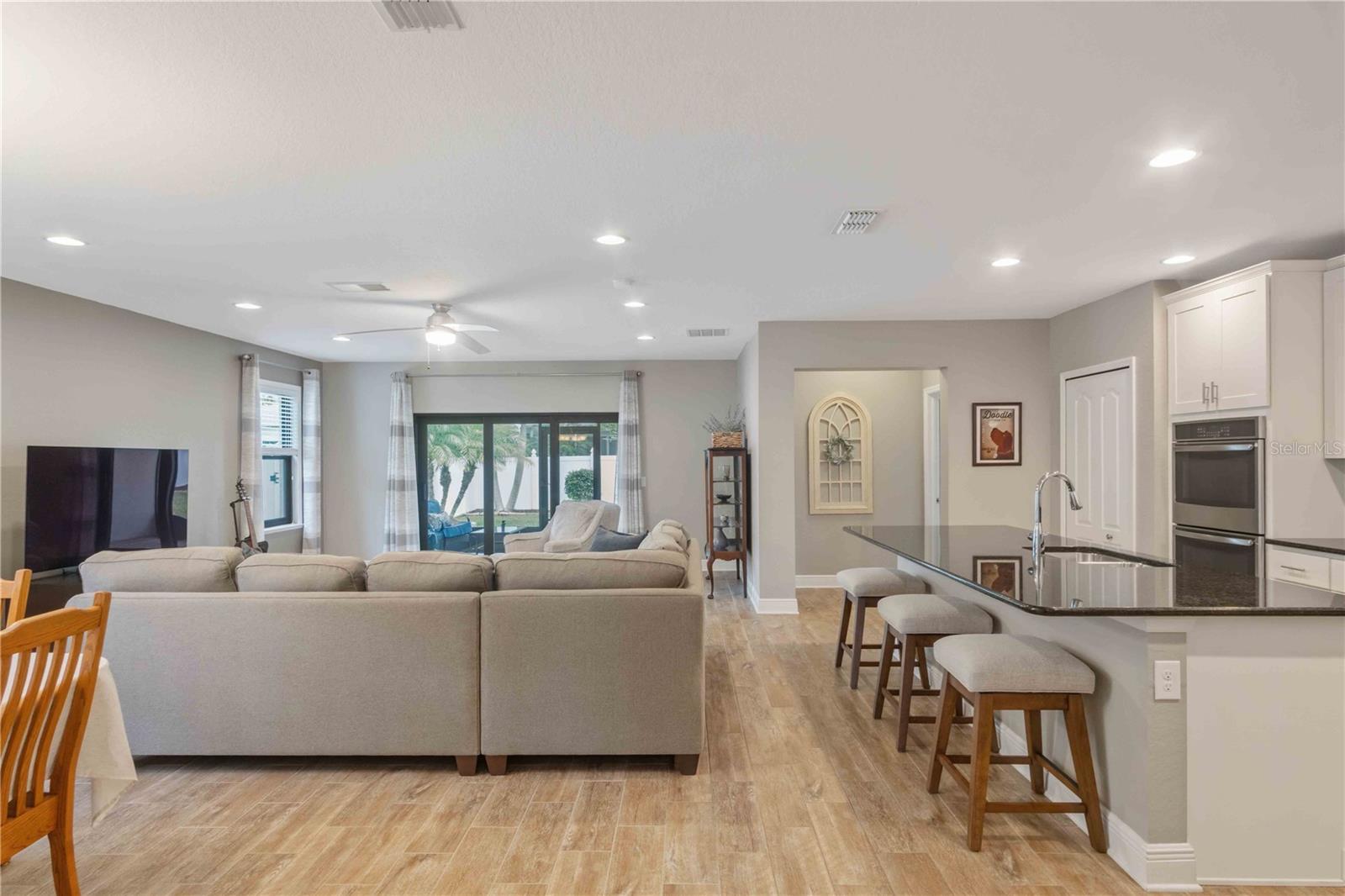 2109 LA PALMA AVE, PORT CHARLOTTE, FL, 33953