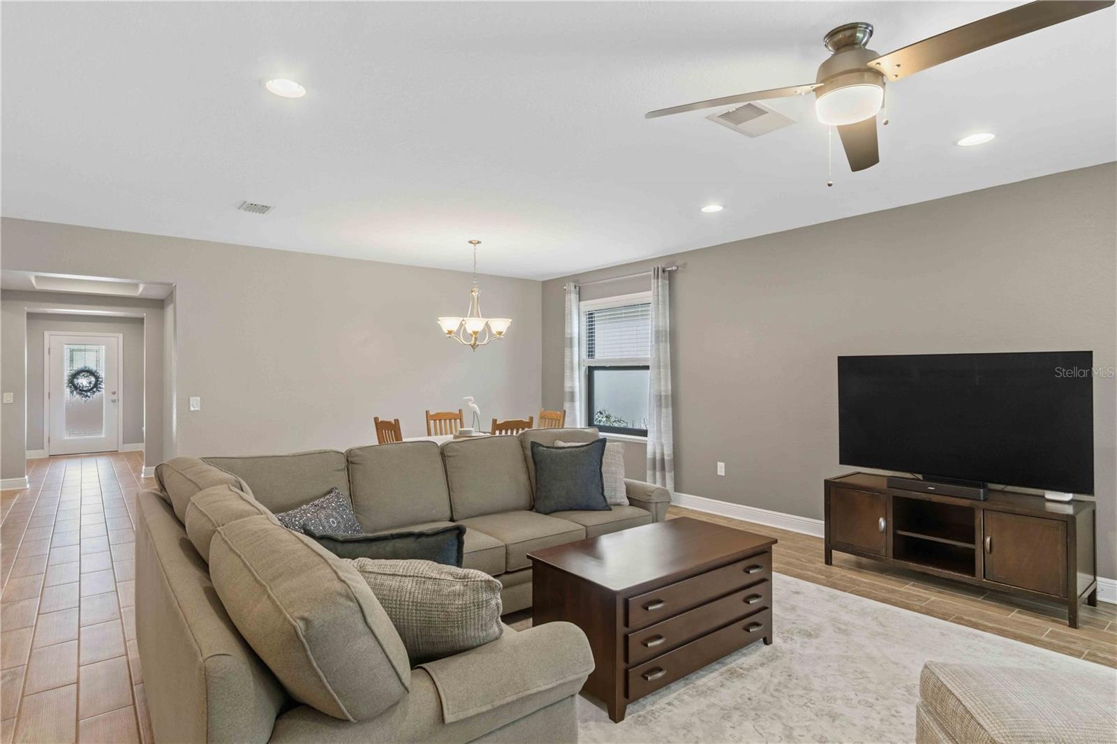 2109 LA PALMA AVE, PORT CHARLOTTE, FL, 33953