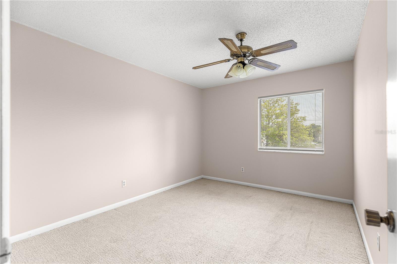 608 FAIRWAYS CIR #B, OCALA, FL, 34472