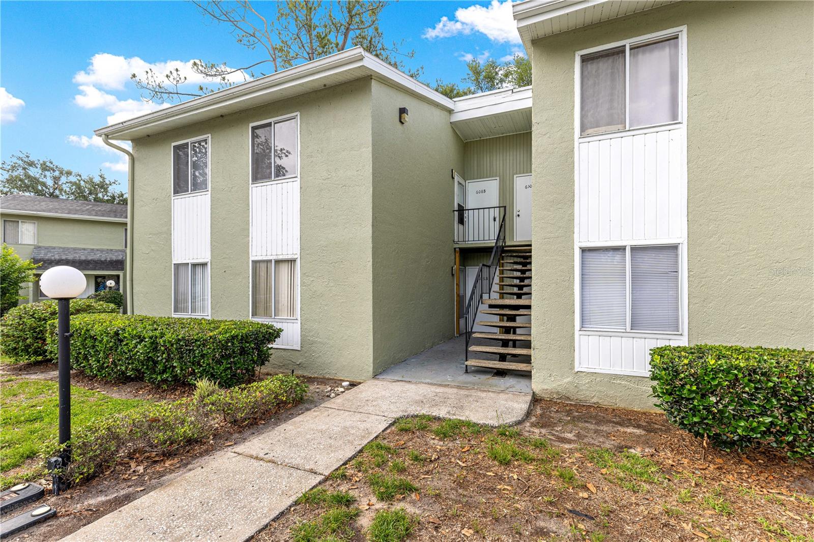 608 FAIRWAYS CIR #B, OCALA, FL, 34472
