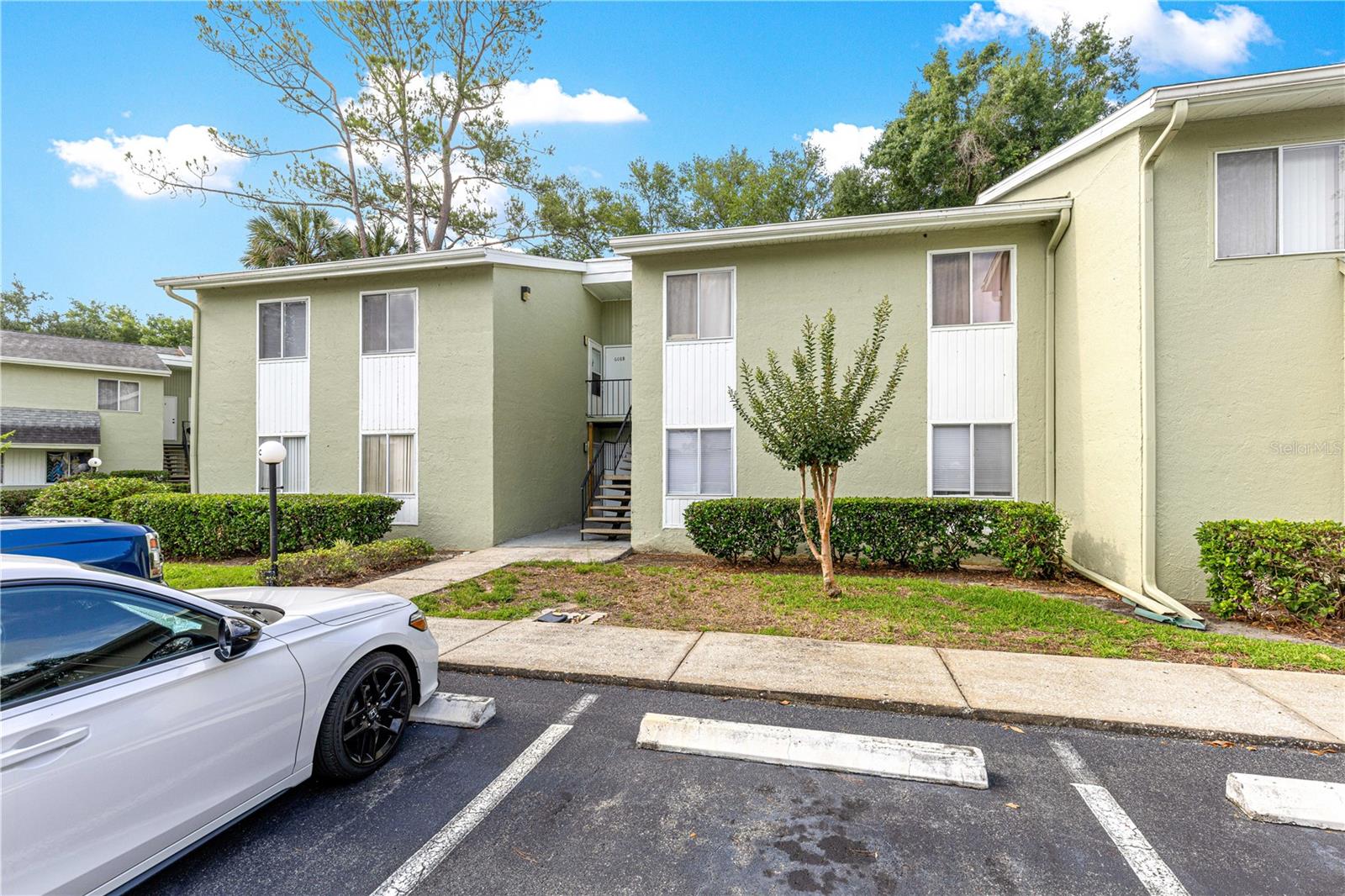 608 FAIRWAYS CIR #B, OCALA, FL, 34472