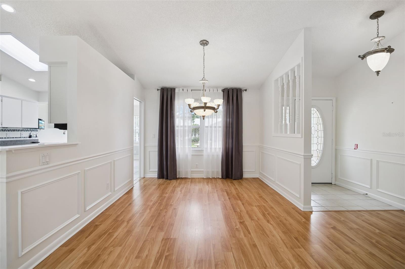 25904 NEWCOMBE CIR, LEESBURG, FL, 34748