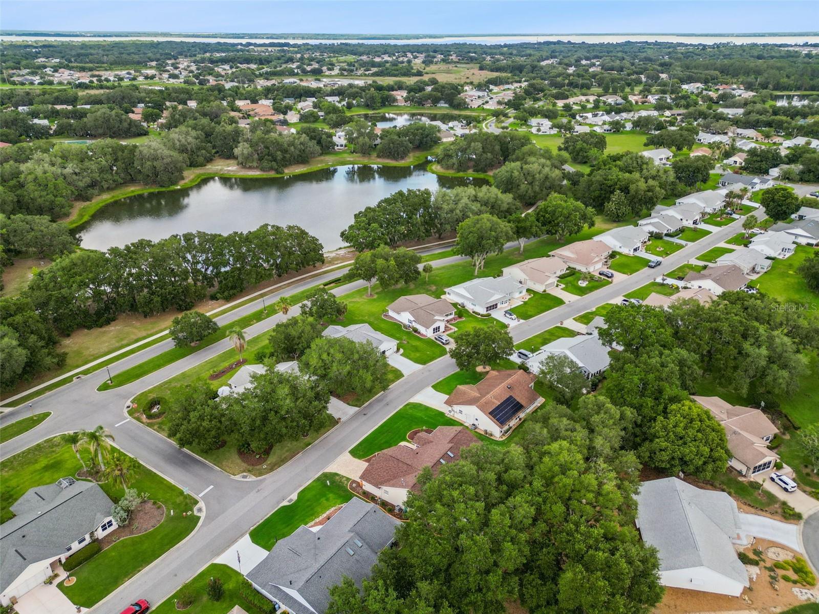 25904 NEWCOMBE CIR, LEESBURG, FL, 34748