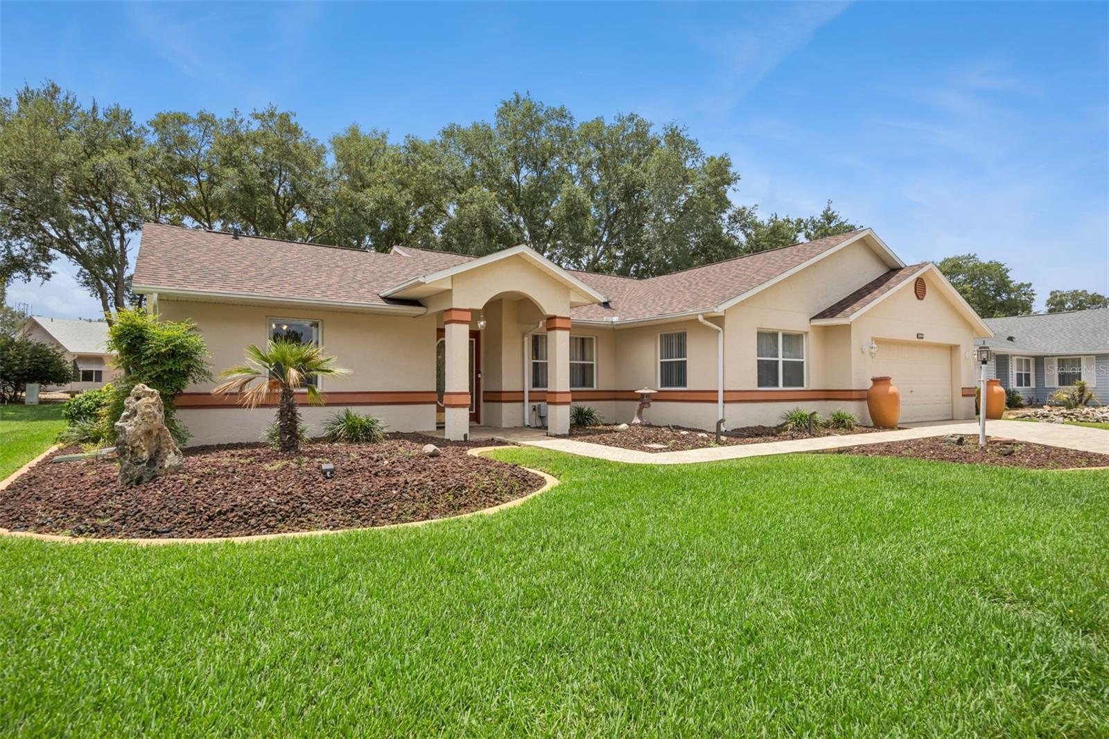 25904 NEWCOMBE CIR, LEESBURG, FL, 34748