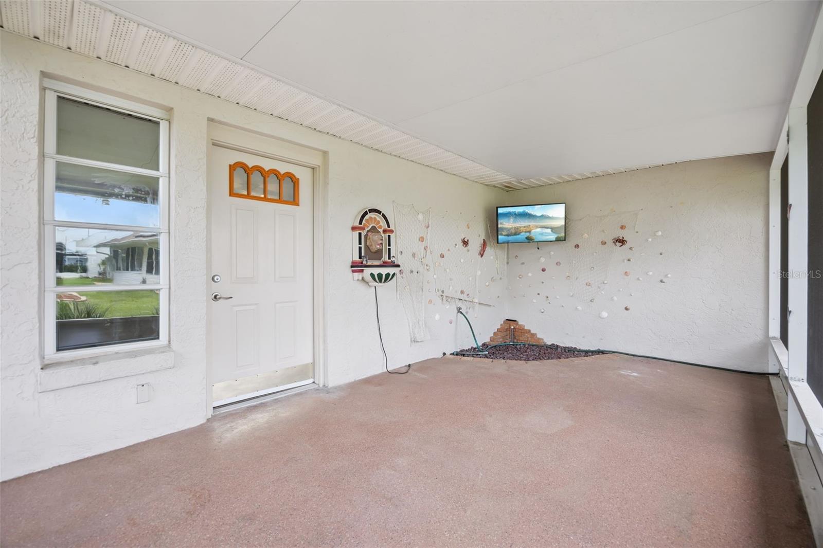 25904 NEWCOMBE CIR, LEESBURG, FL, 34748