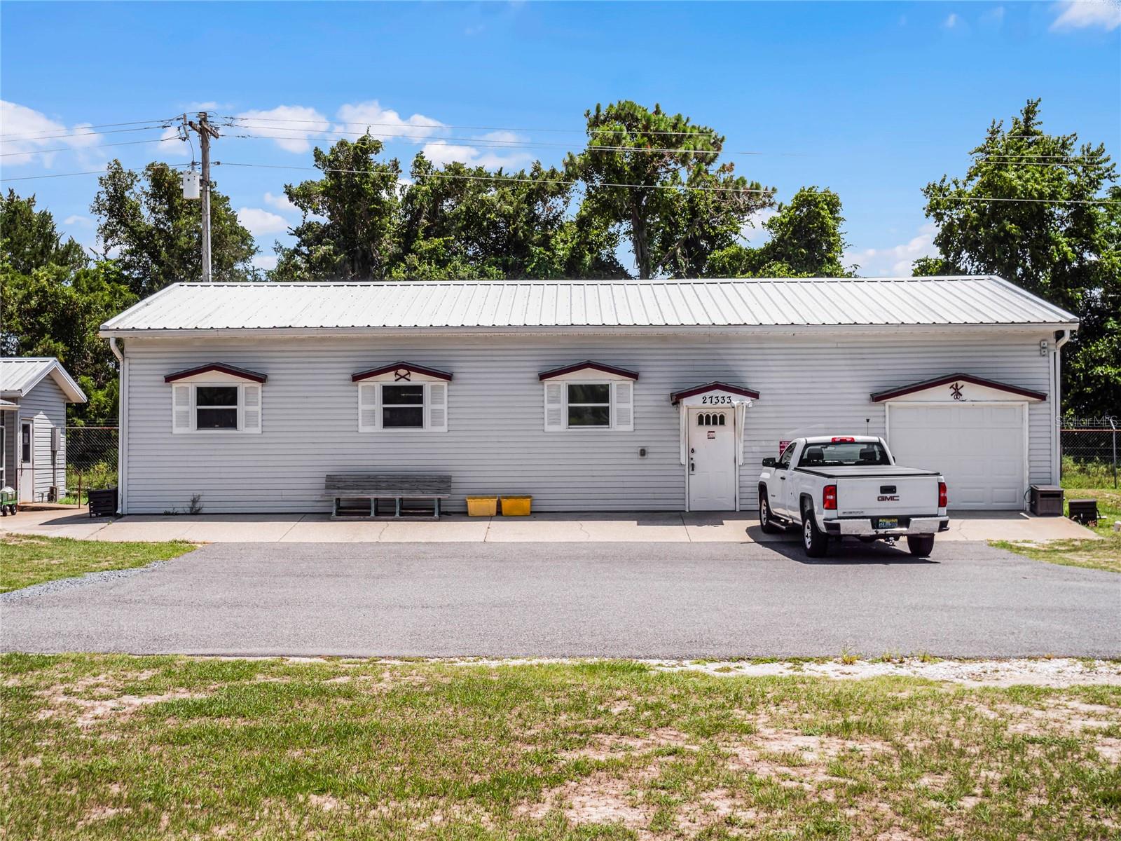 25904 NEWCOMBE CIR, LEESBURG, FL, 34748