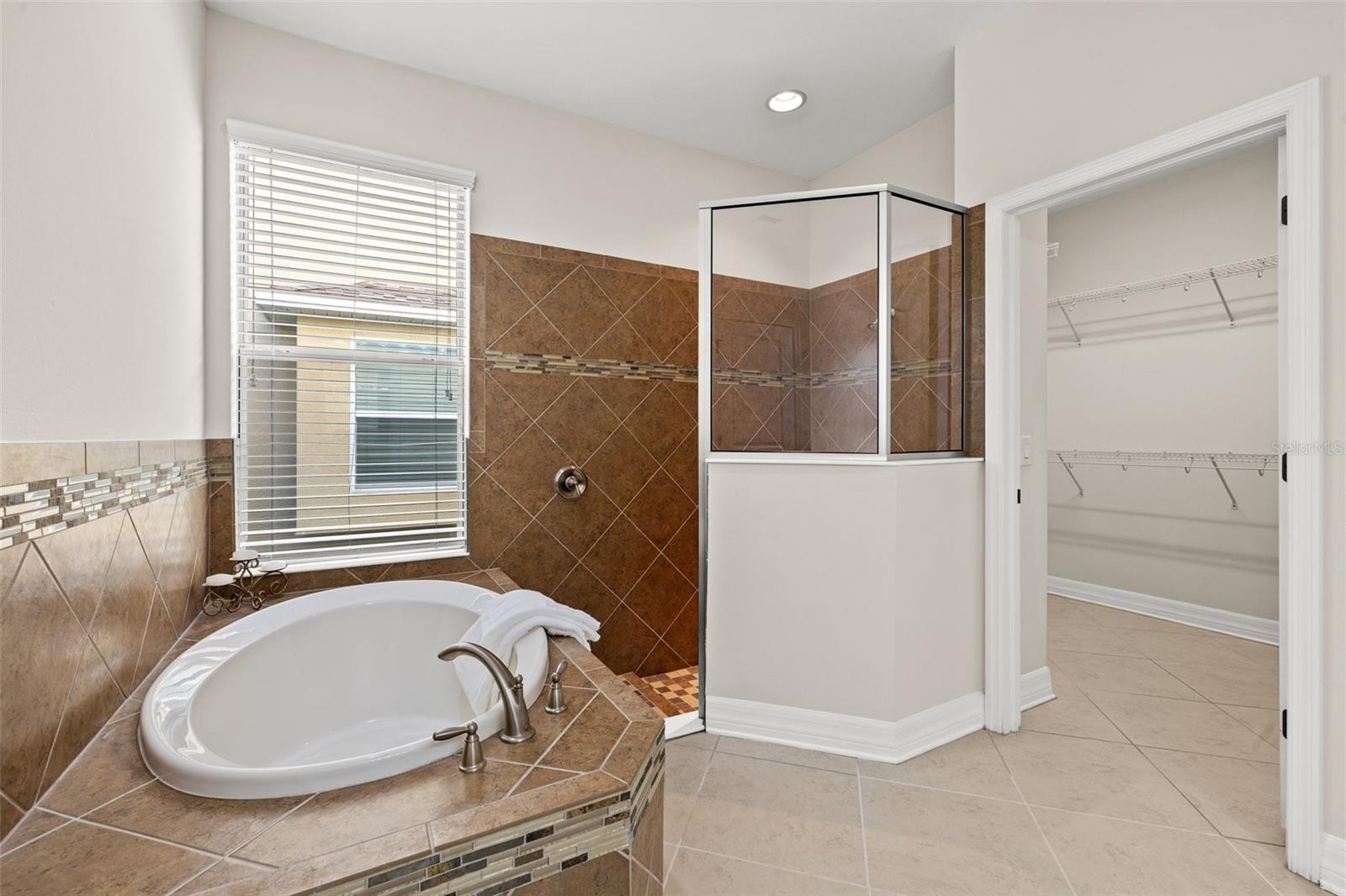 4424 VERMILLION SKY DR, WESLEY CHAPEL, FL, 33544