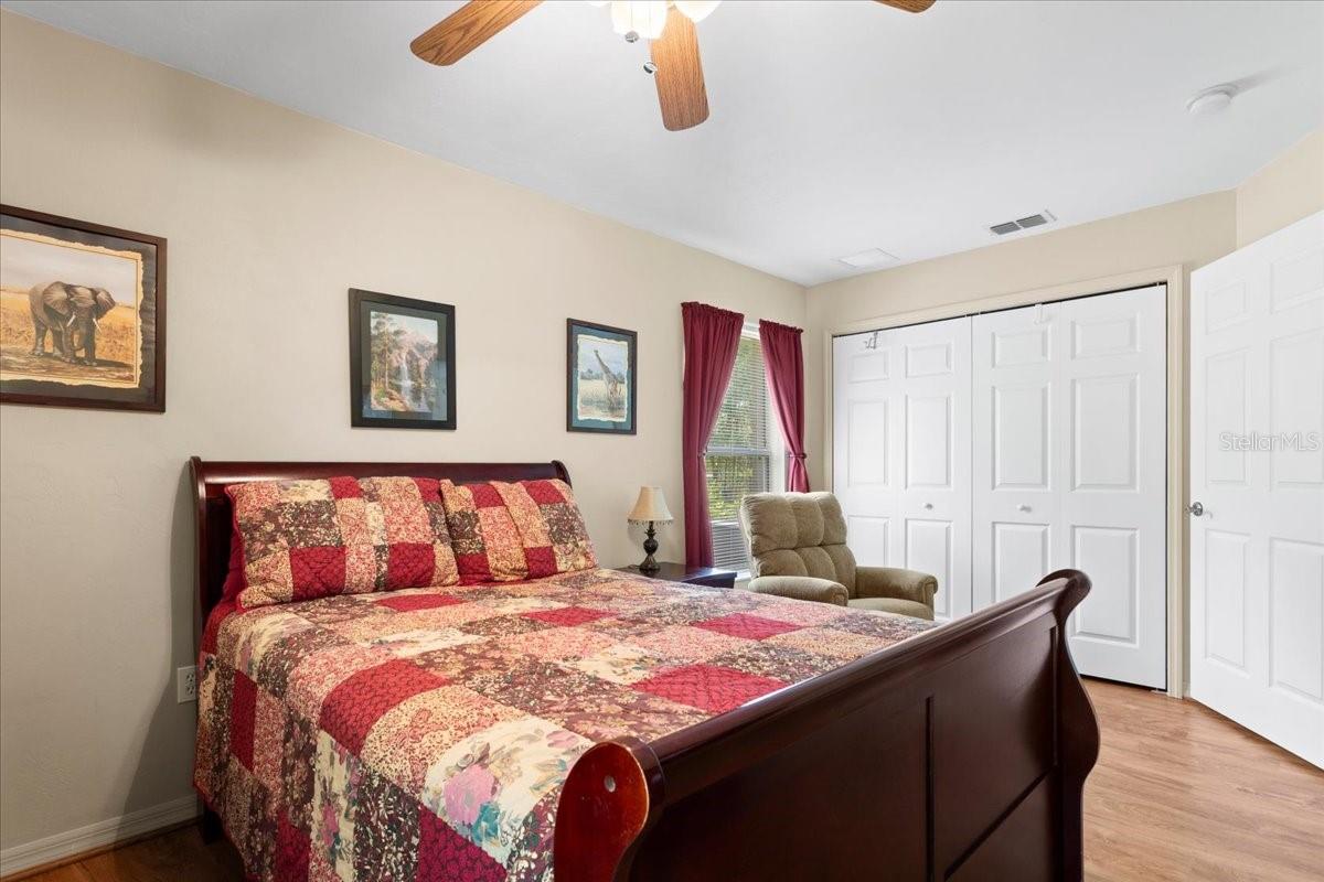 569 NW 40TH AVE, BELL, FL, 32619