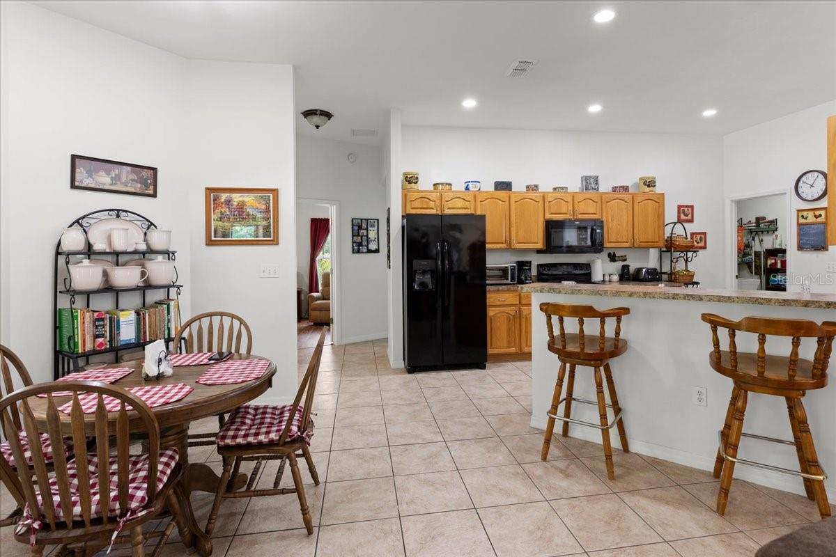 569 NW 40TH AVE, BELL, FL, 32619