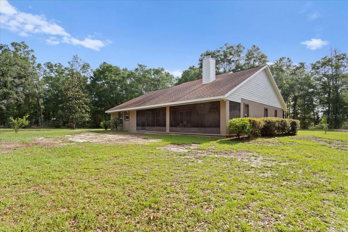 569 NW 40TH AVE, BELL, FL, 32619