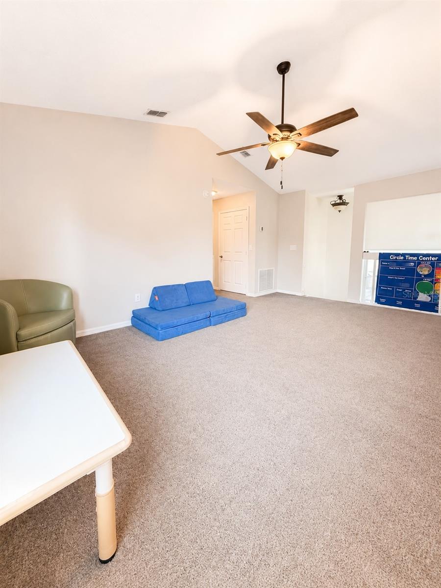 513 DARKWOOD AVE, OCOEE, FL, 34761