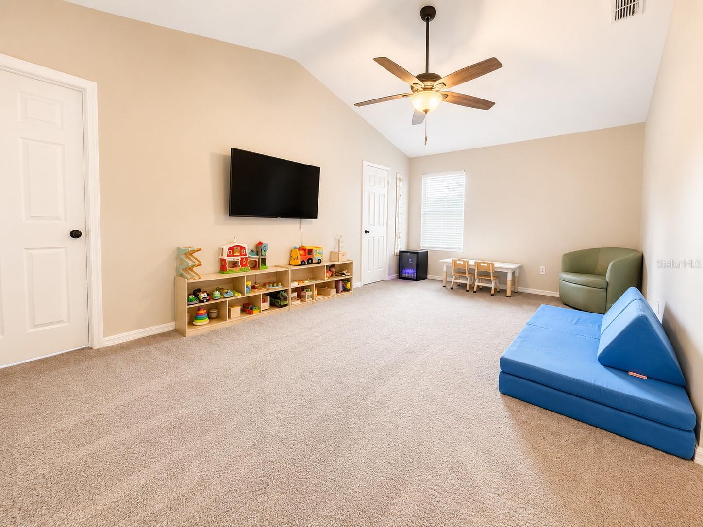 513 DARKWOOD AVE, OCOEE, FL, 34761