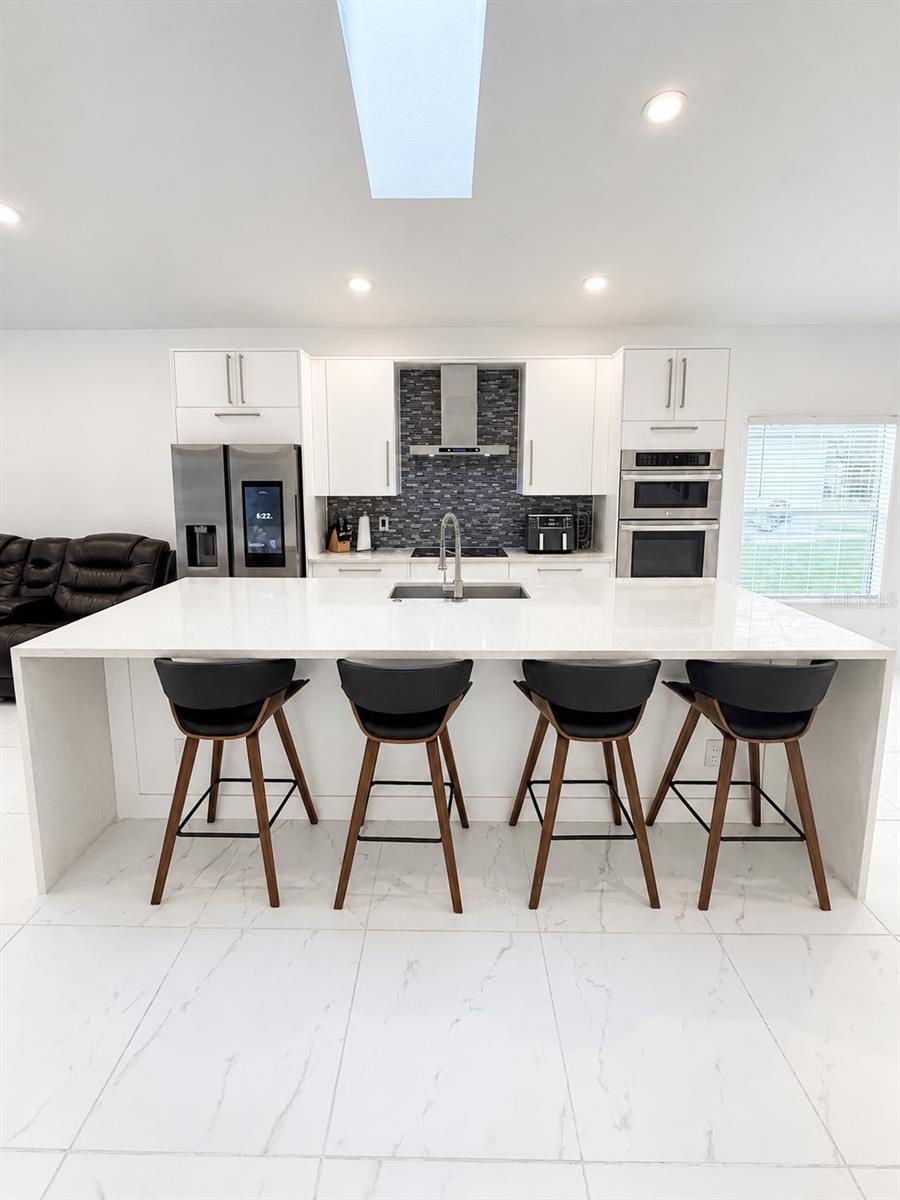 513 DARKWOOD AVE, OCOEE, FL, 34761