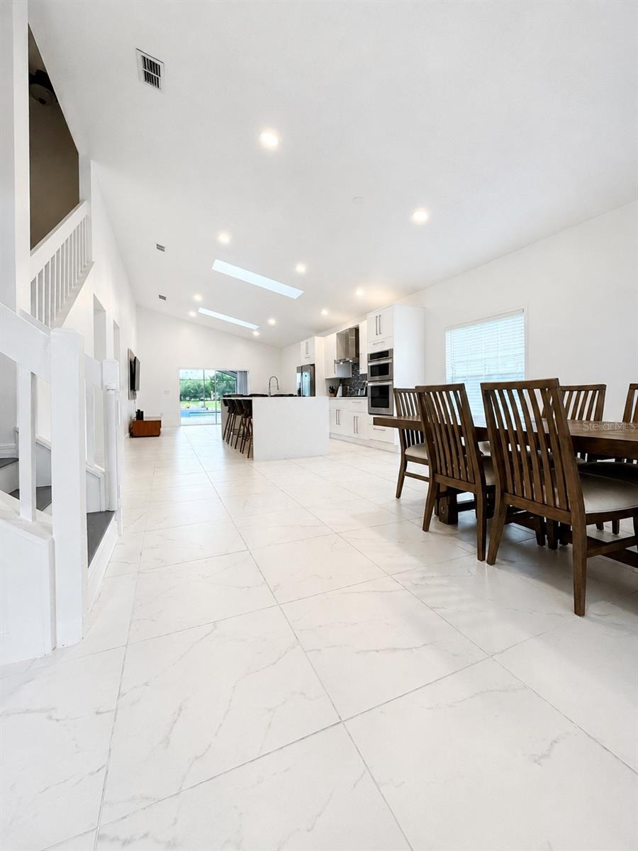 513 DARKWOOD AVE, OCOEE, FL, 34761