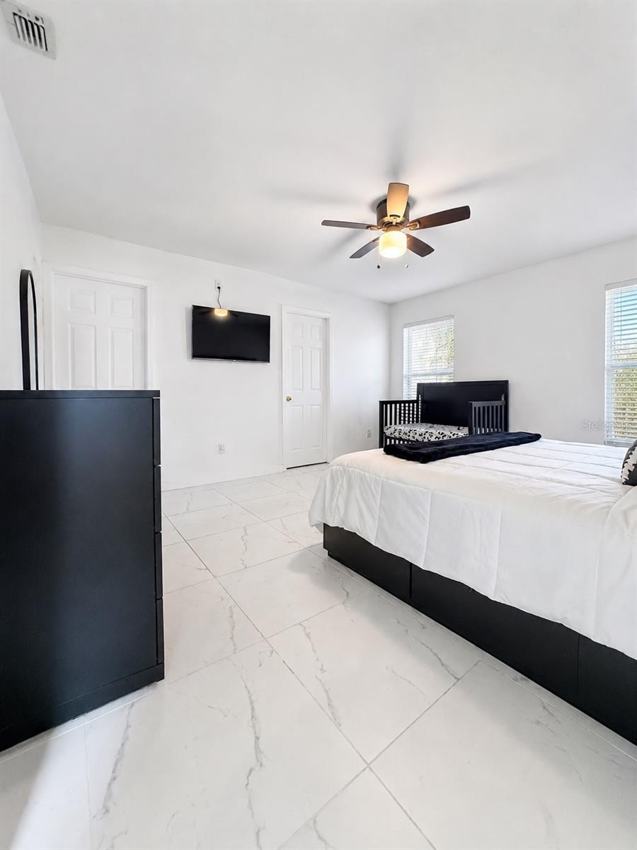 513 DARKWOOD AVE, OCOEE, FL, 34761