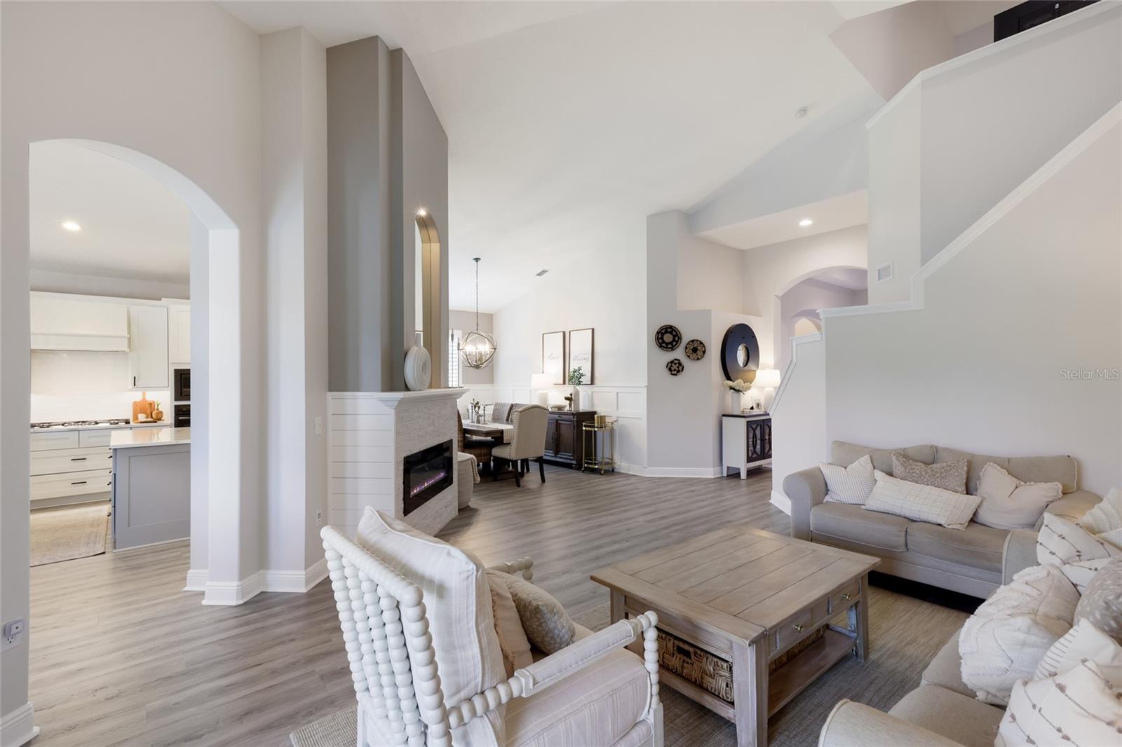 13523 BROWN THRASHER PIKE, LAKEWOOD RANCH, FL, 34202