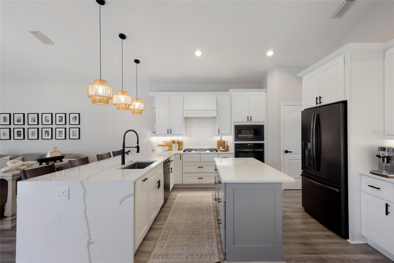 13523 BROWN THRASHER PIKE, LAKEWOOD RANCH, FL, 34202