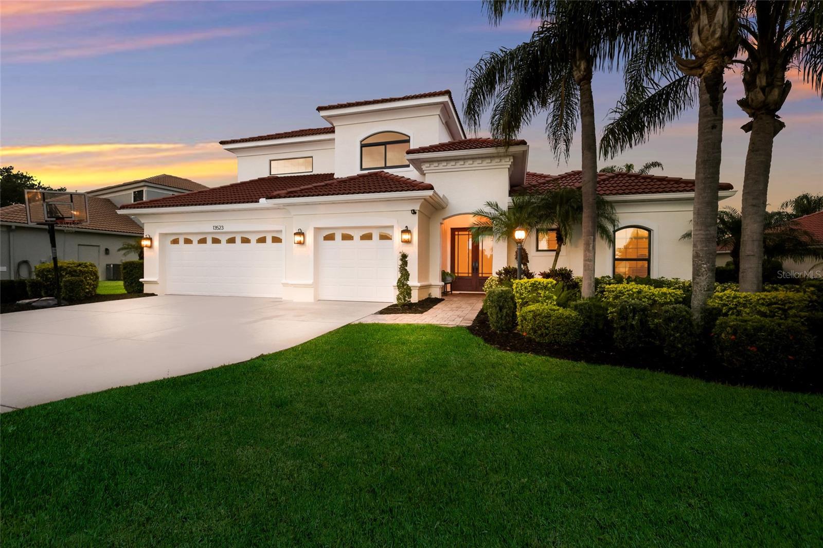 13523 BROWN THRASHER PIKE, LAKEWOOD RANCH, FL, 34202