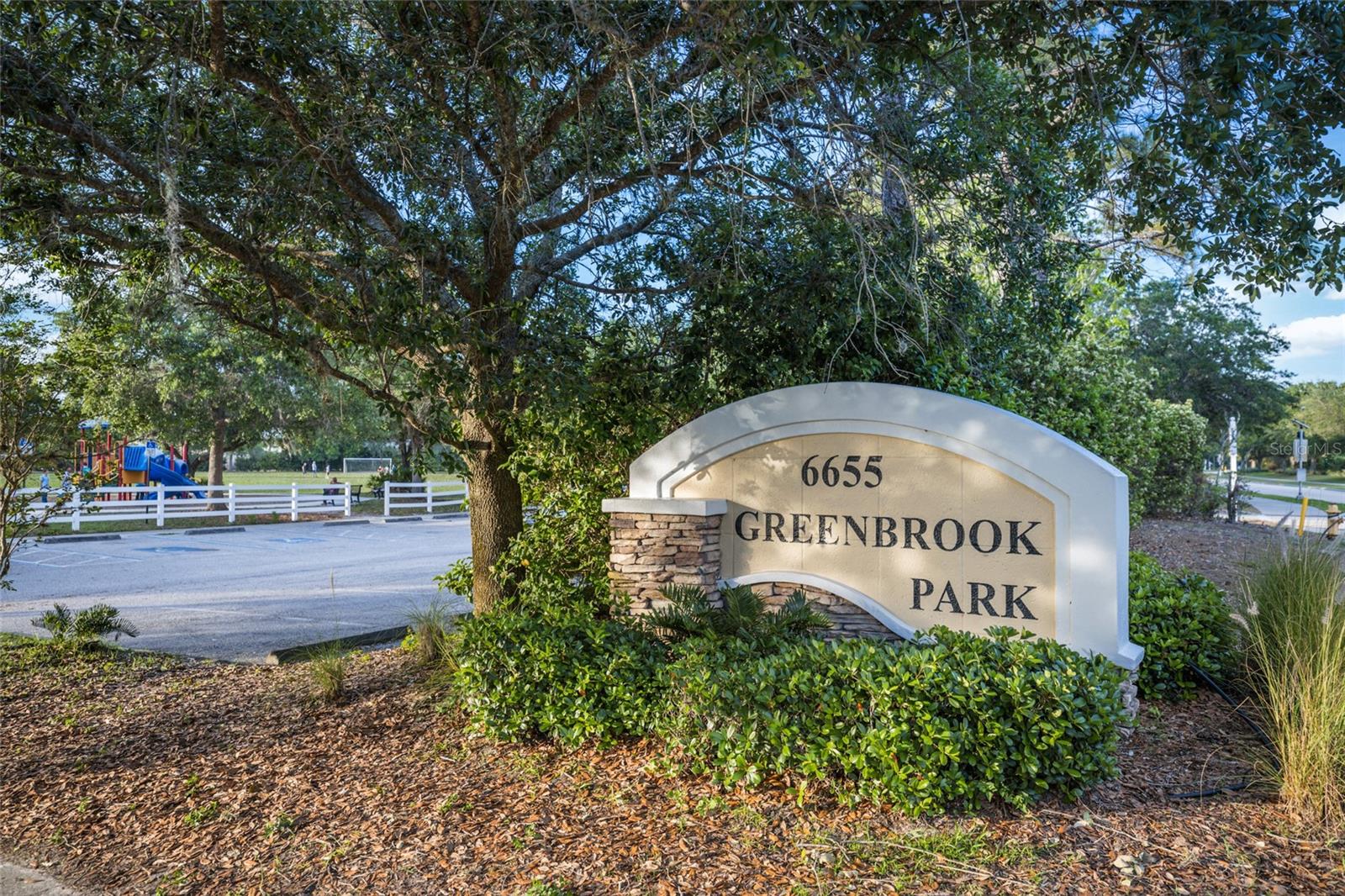 13523 BROWN THRASHER PIKE, LAKEWOOD RANCH, FL, 34202