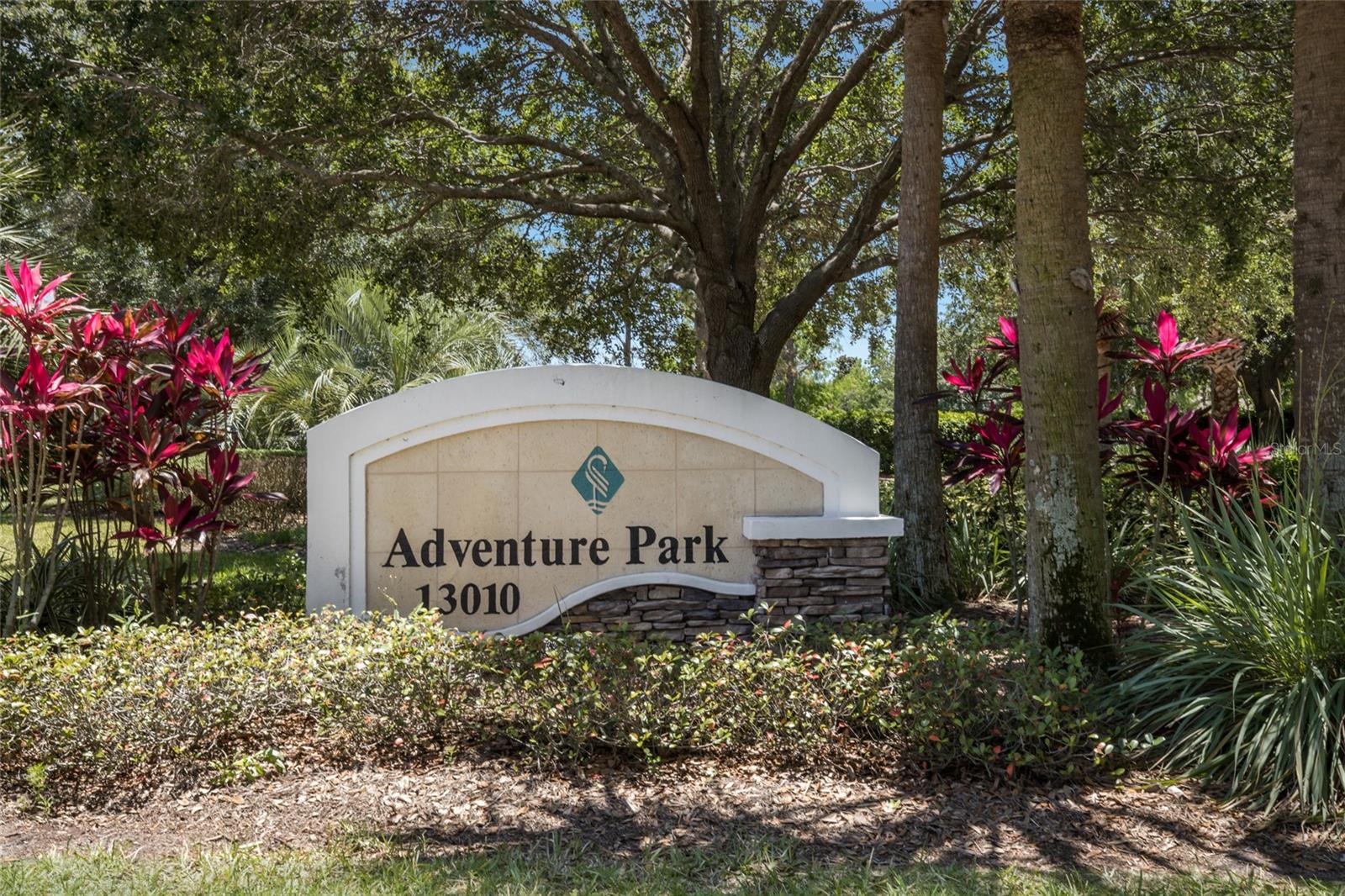 13523 BROWN THRASHER PIKE, LAKEWOOD RANCH, FL, 34202
