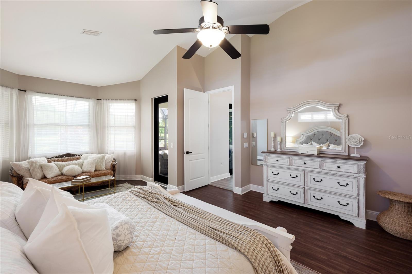 13523 BROWN THRASHER PIKE, LAKEWOOD RANCH, FL, 34202