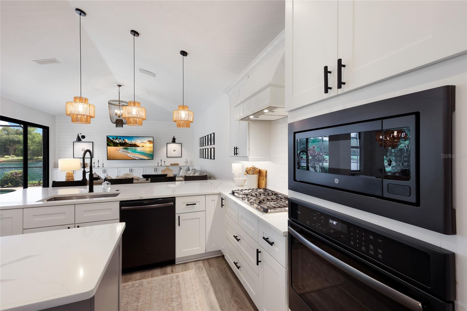13523 BROWN THRASHER PIKE, LAKEWOOD RANCH, FL, 34202