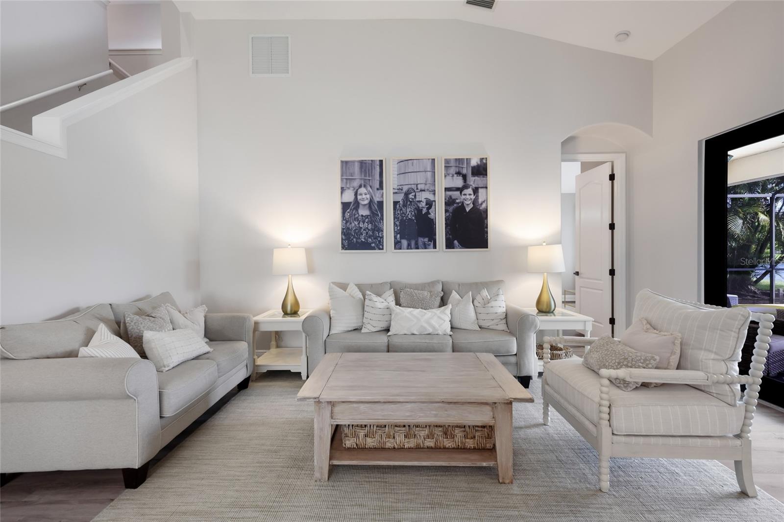 13523 BROWN THRASHER PIKE, LAKEWOOD RANCH, FL, 34202