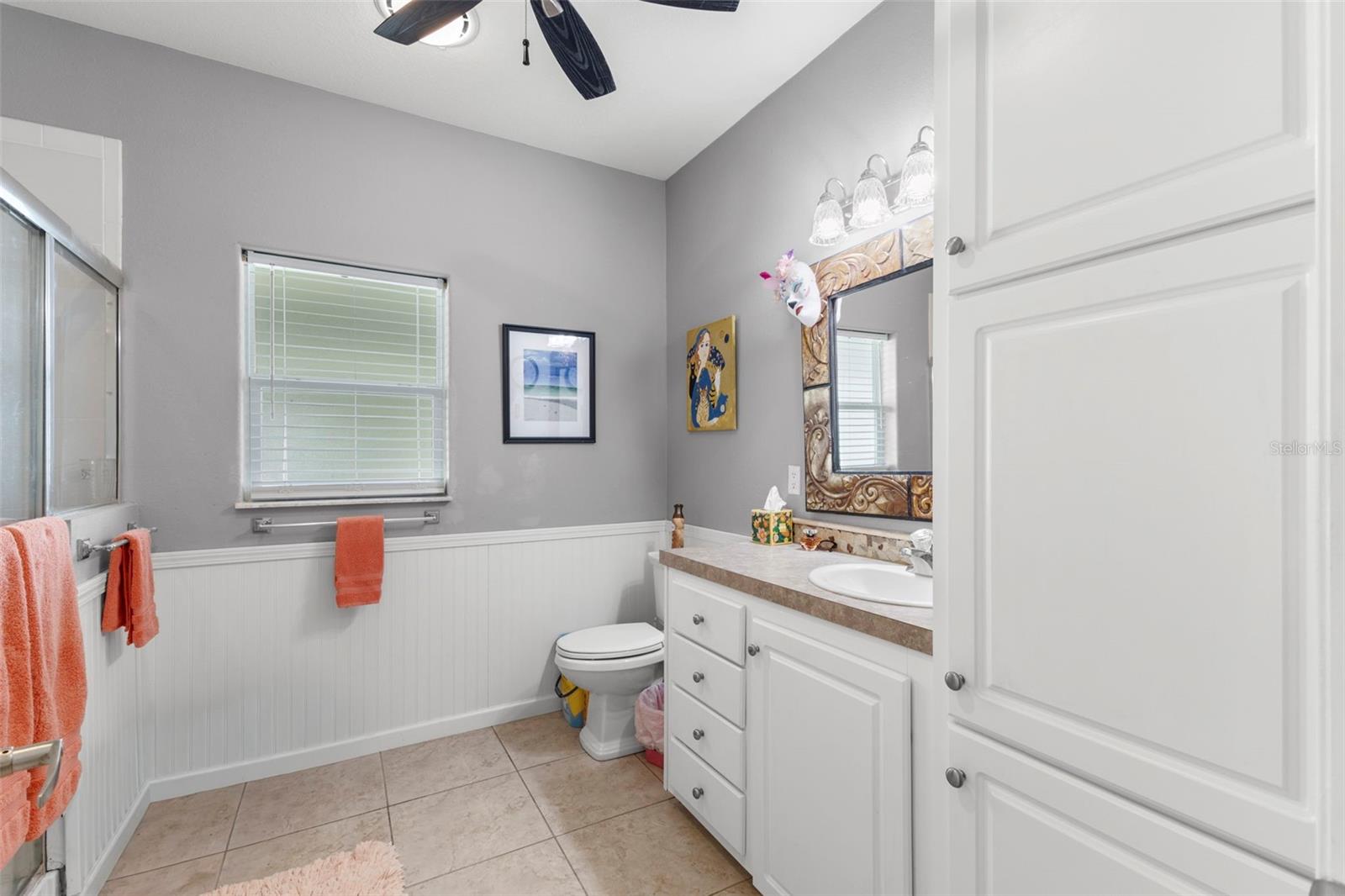 124 AMERICANA CT NE #214, ST PETERSBURG, FL, 33702