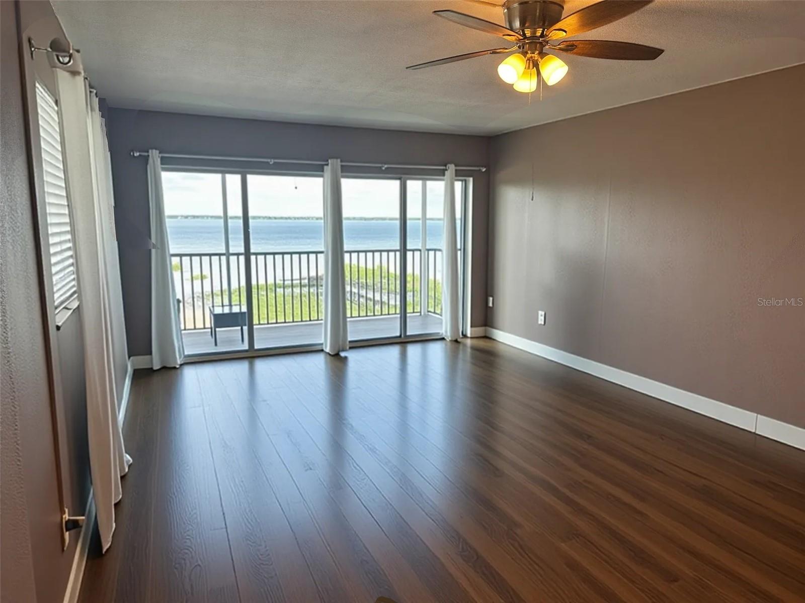 2131 LAKEVIEW DR #410, SEBRING, FL, 33870