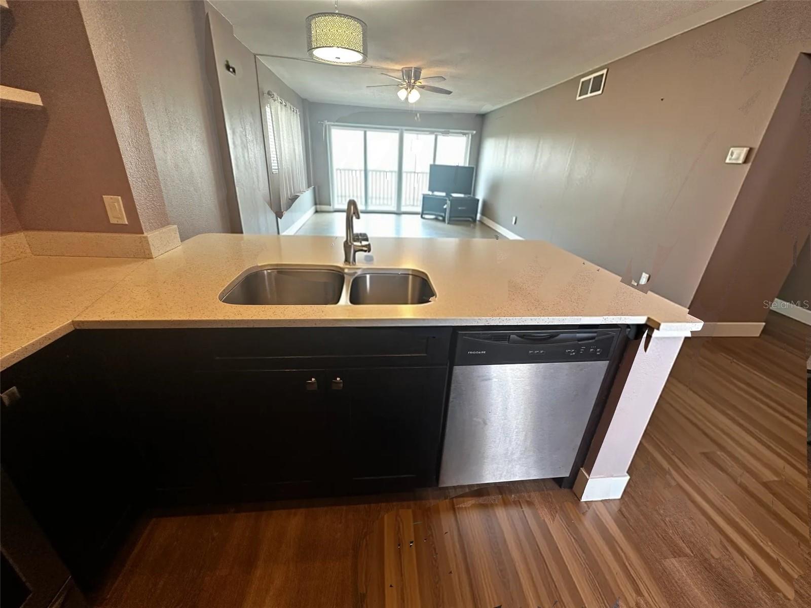 2131 LAKEVIEW DR #410, SEBRING, FL, 33870