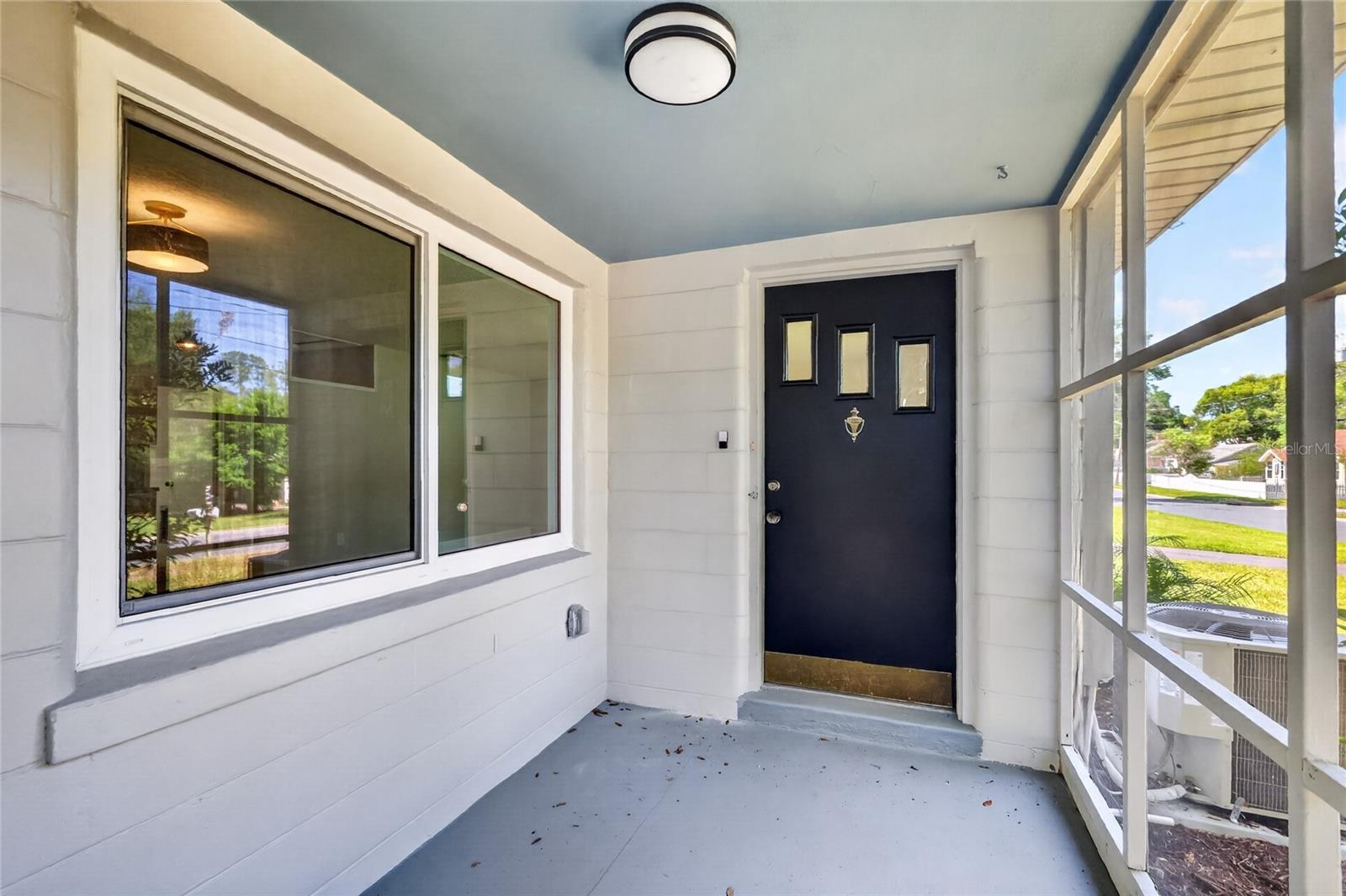 1012 N BAKER ST, MOUNT DORA, FL, 32757