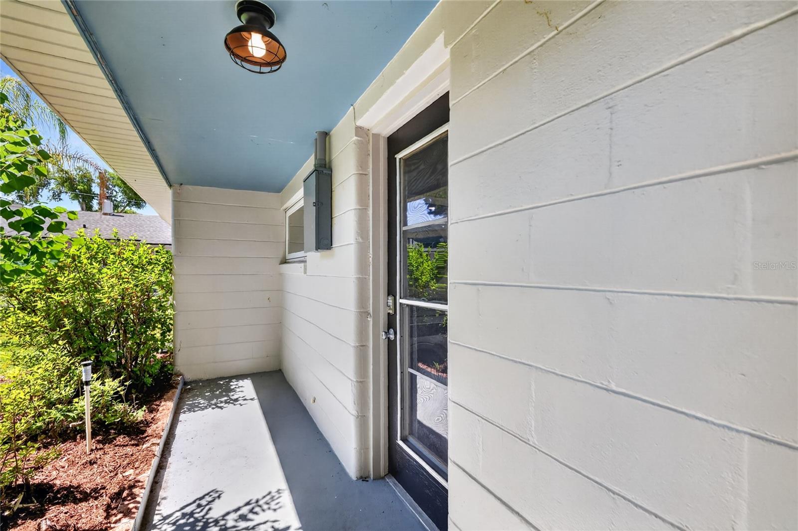 1012 N BAKER ST, MOUNT DORA, FL, 32757