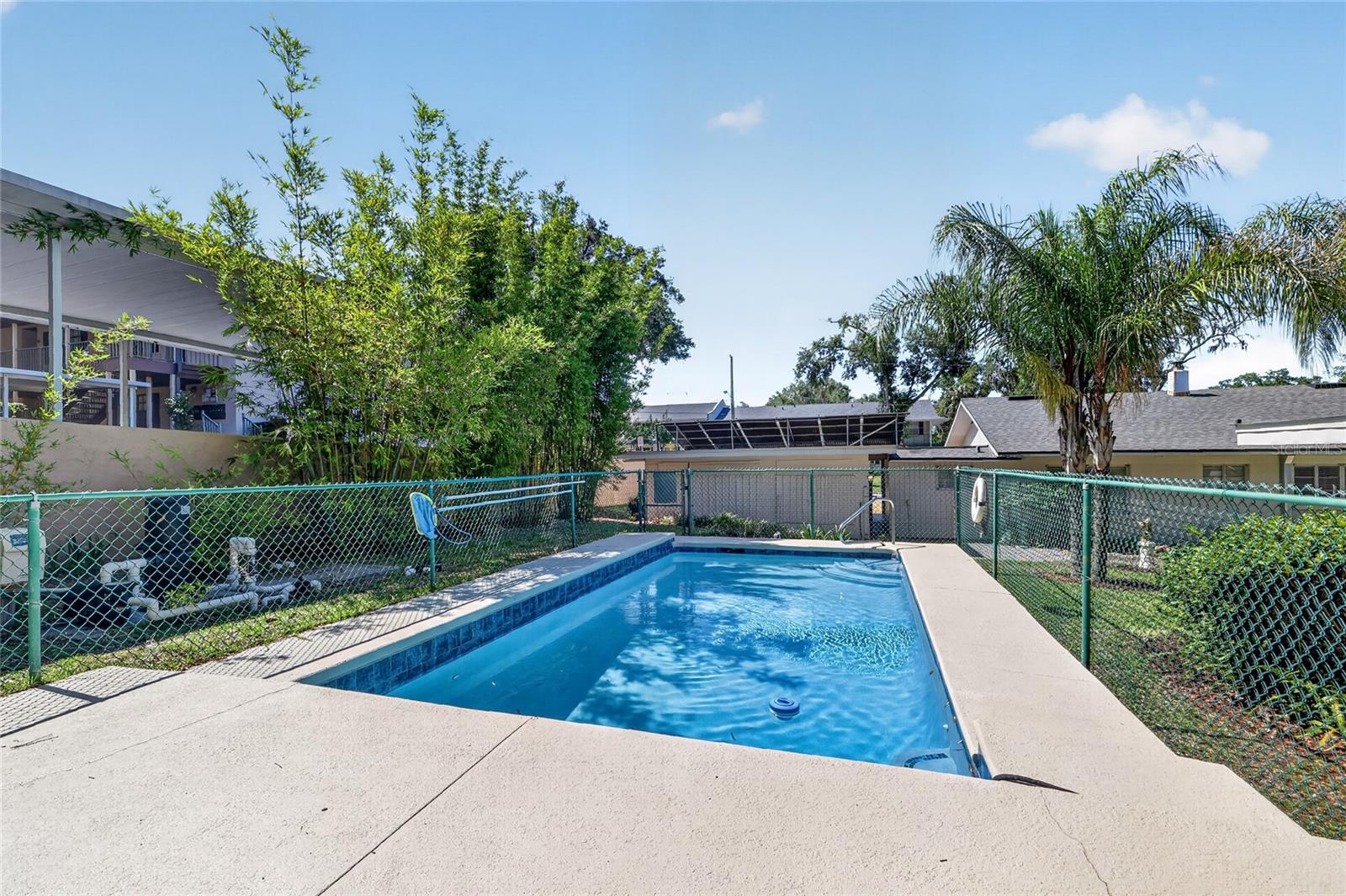 1012 N BAKER ST, MOUNT DORA, FL, 32757