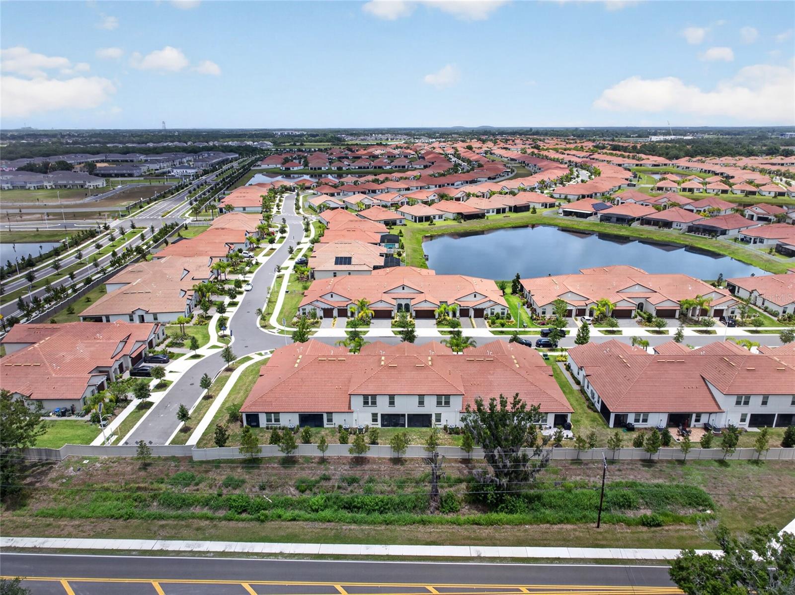 17554 HOLLY WELL AVE, WIMAUMA, FL, 33598